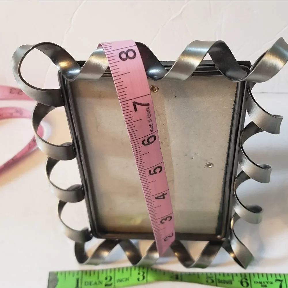 N/A twisting metal